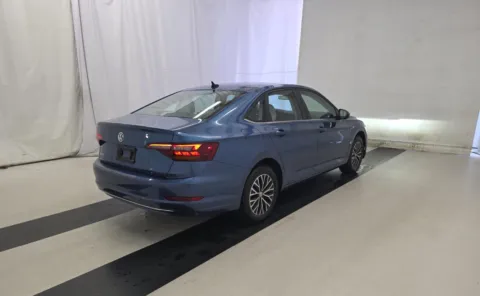 More photos of 2019 Volkswagen Jetta SEL at Auto Boutique Ohio, OH