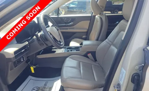 More photos of 2023 Lincoln Corsair Standard at Auto Boutique Ohio, OH