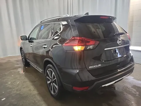 Another view of 2020 Nissan Rogue SL for sale in Columbus, OH at Auto Boutique Ohio