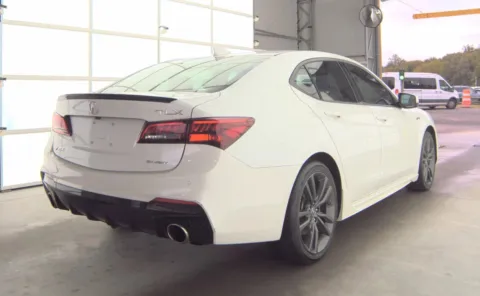 More photos of 2020 Acura TLX w/A-Spec Pkg at Auto Boutique Ohio, OH