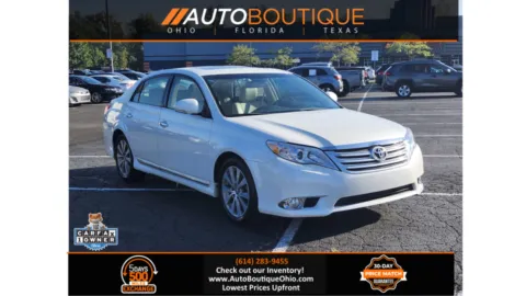White 2011 Toyota Avalon for sale in Columbus, OH