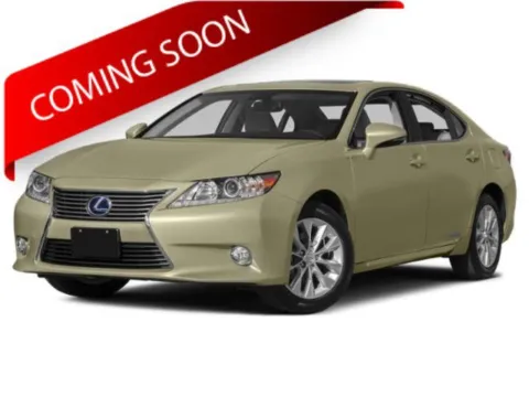 White 2015 Lexus ES 300h Hybrid for sale in Columbus, OH