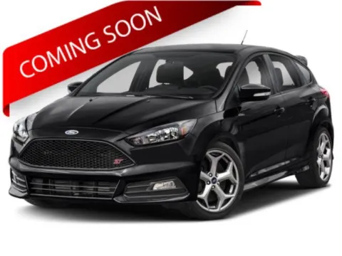 White 2018 Ford Focus ST for sale in Columbus, OH
