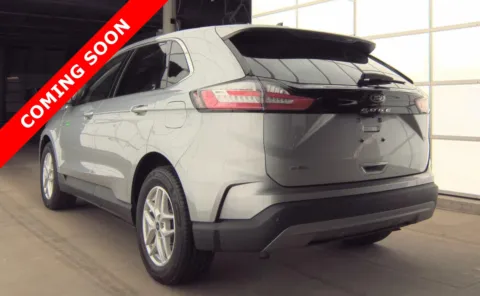 More photos of 2021 Ford Edge SEL at Auto Boutique Ohio, OH