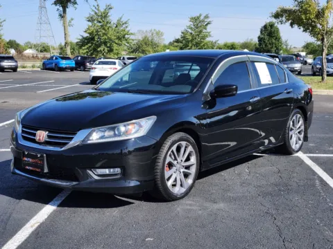More photos of 2013 Honda Accord Sdn Sport at Auto Boutique Ohio, OH