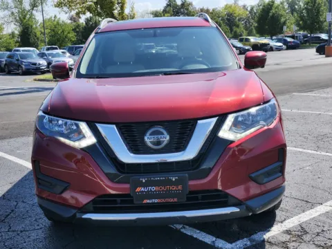 Another view of 2018 Nissan Rogue SV for sale in Columbus, OH at Auto Boutique Ohio