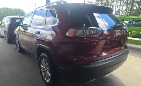 More photos of 2019 Jeep Cherokee Latitude at Auto Boutique Ohio, OH