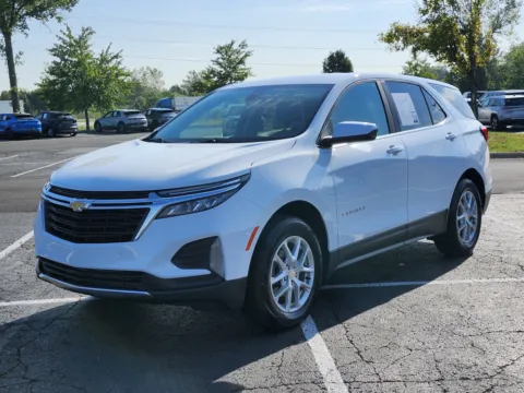 More photos of 2023 Chevrolet Equinox LT at Auto Boutique Ohio, OH