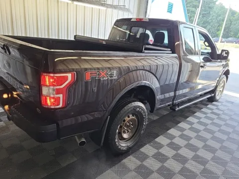 More photos of 2018 Ford F-150 XLT at Auto Boutique Ohio, OH