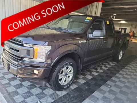 Red 2018 Ford F-150 XLT for sale in Columbus, OH