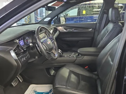 More photos of 2020 Cadillac XT6 AWD Sport at Auto Boutique Ohio, OH