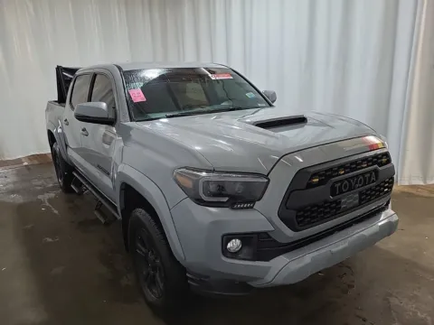 Another view of 2019 Toyota Tacoma TRD Sport for sale in Columbus, OH at Auto Boutique Ohio