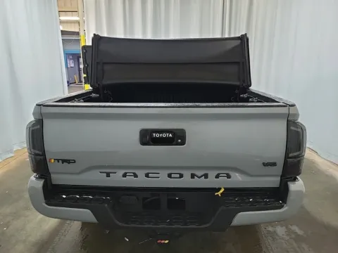 More photos of 2019 Toyota Tacoma TRD Sport at Auto Boutique Ohio, OH