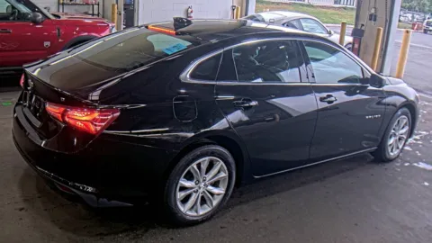More photos of 2020 Chevrolet Malibu LT at Auto Boutique Ohio, OH