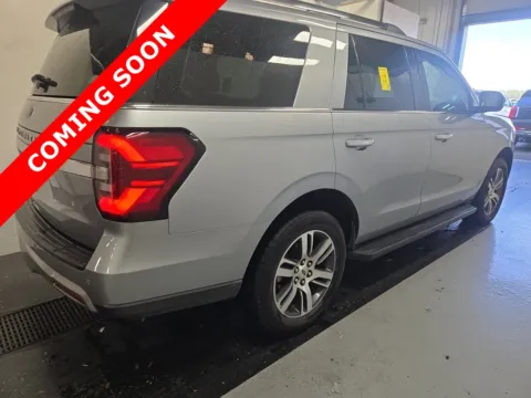 More photos of 2024 Ford Expedition Limited at Auto Boutique Ohio, OH