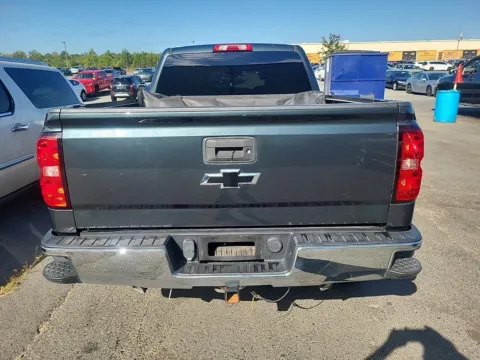More photos of 2018 Chevrolet Silverado 1500 LT at Auto Boutique Ohio, OH