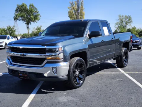 More photos of 2018 Chevrolet Silverado 1500 LT at Auto Boutique Ohio, OH