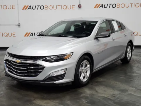 More photos of 2021 Chevrolet Malibu LS at Auto Boutique Ohio, OH