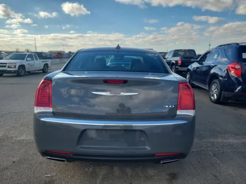 More photos of 2018 Chrysler 300 Limited at Auto Boutique Ohio, OH