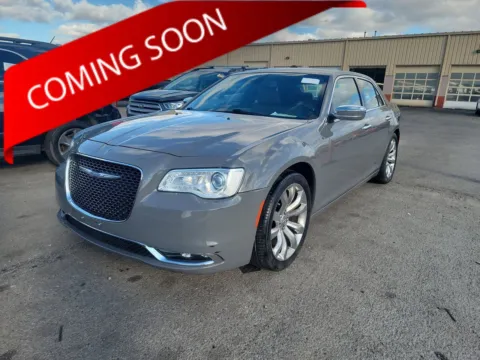 Gray 2018 Chrysler 300 Limited for sale in Columbus, OH