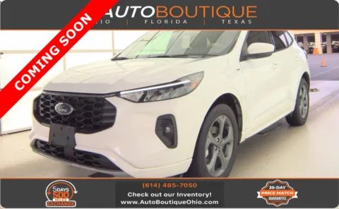 White 2023 Ford Escape ST-Line Select for sale in Columbus, OH