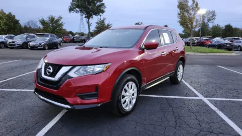 More photos of 2017 Nissan Rogue S at Auto Boutique Ohio, OH