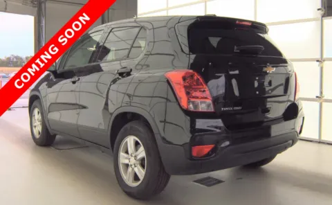 More photos of 2022 Chevrolet Trax LS at Auto Boutique Ohio, OH