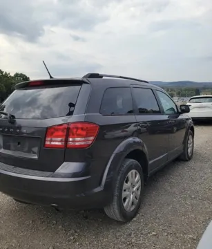 More photos of 2017 Dodge Journey SE at Auto Boutique Ohio, OH