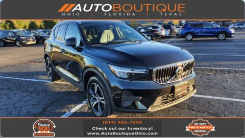 Black 2024 Volvo XC40 Core Dark Theme for sale in Columbus, OH