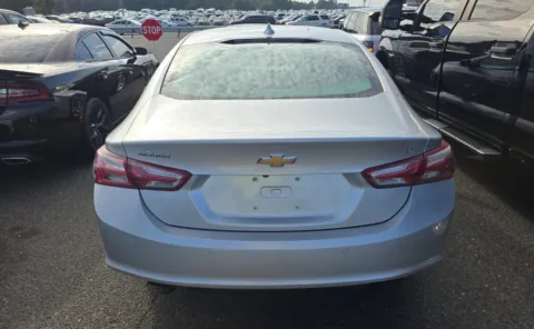 More photos of 2020 Chevrolet Malibu LT at Auto Boutique Ohio, OH