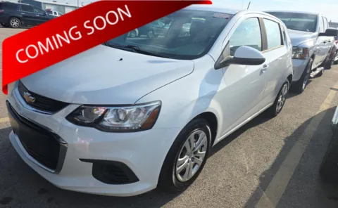 White 2020 Chevrolet Sonic LT for sale in Columbus, OH