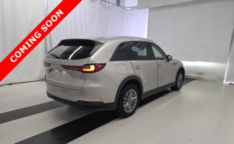 More photos of 2024 Mazda CX-90 PHEV Preferred at Auto Boutique Ohio, OH