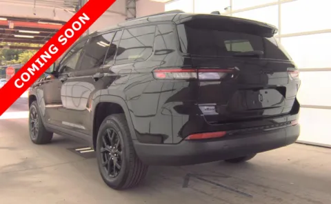 More photos of 2024 Jeep Grand Cherokee L Altitude at Auto Boutique Ohio, OH