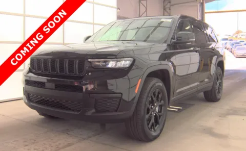 Black 2024 Jeep Grand Cherokee L Altitude for sale in Columbus, OH