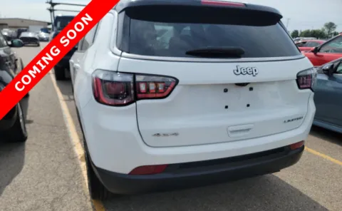 More photos of 2022 Jeep Compass Limited at Auto Boutique Ohio, OH