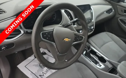 More photos of 2022 Chevrolet Malibu LT at Auto Boutique Ohio, OH