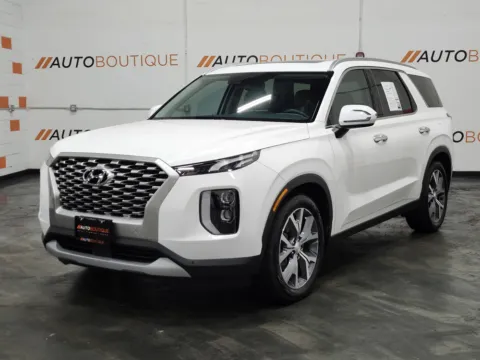 More photos of 2021 Hyundai Palisade SEL at Auto Boutique Ohio, OH