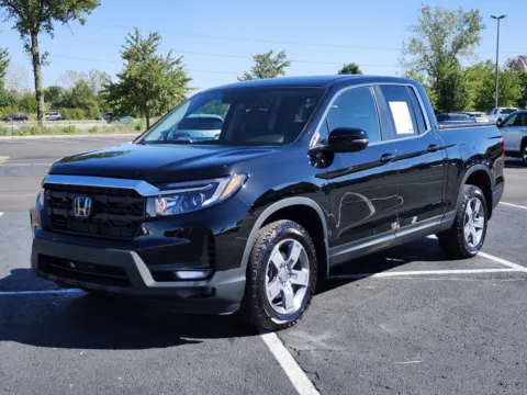 More photos of 2025 Honda Ridgeline RTL at Auto Boutique Ohio, OH