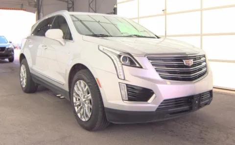 Another view of 2017 Cadillac XT5 FWD for sale in Columbus, OH at Auto Boutique Ohio