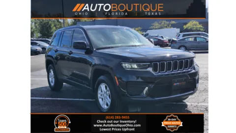 Black 2023 Jeep Grand Cherokee Laredo for sale in Columbus, OH