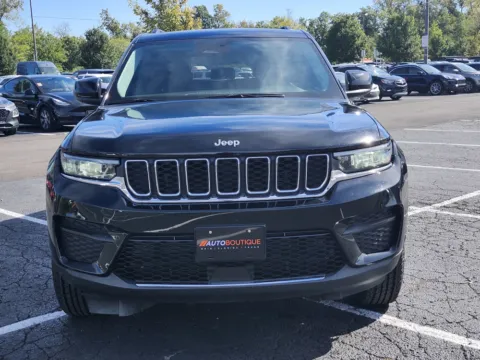 Another view of 2023 Jeep Grand Cherokee Laredo for sale in Columbus, OH at Auto Boutique Ohio