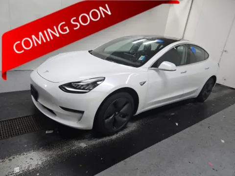 White 2019 Tesla Model 3 Standard Range Plus for sale in Columbus, OH