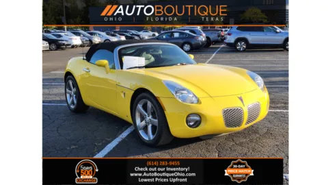 Yellow 2008 Pontiac Solstice for sale in Columbus, OH