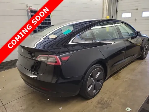 More photos of 2022 Tesla Model 3 at Auto Boutique Ohio, OH