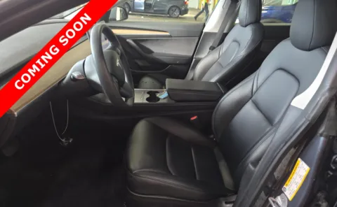 More photos of 2021 Tesla Model 3 Long Range at Auto Boutique Ohio, OH