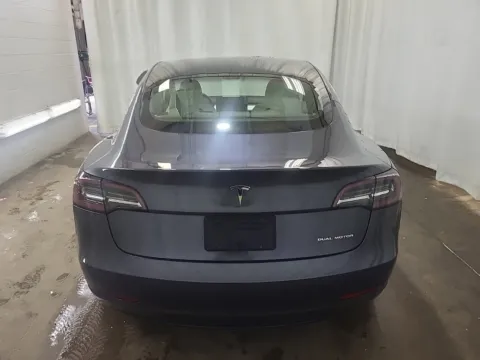More photos of 2019 Tesla Model 3 Long Range at Auto Boutique Ohio, OH