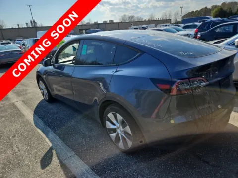 More photos of 2023 Tesla Model Y at Auto Boutique Ohio, OH