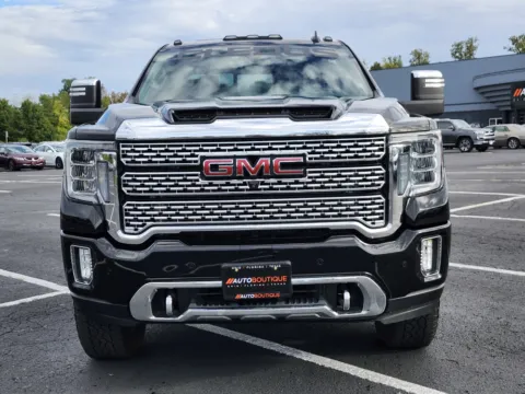 Another view of 2021 GMC Sierra 2500HD Denali for sale in Columbus, OH at Auto Boutique Ohio