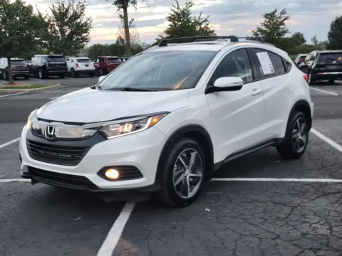 More photos of 2021 Honda HR-V EX-L at Auto Boutique Ohio, OH