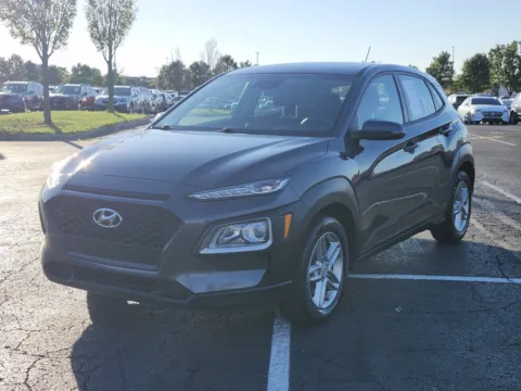 More photos of 2021 Hyundai Kona SE at Auto Boutique Ohio, OH